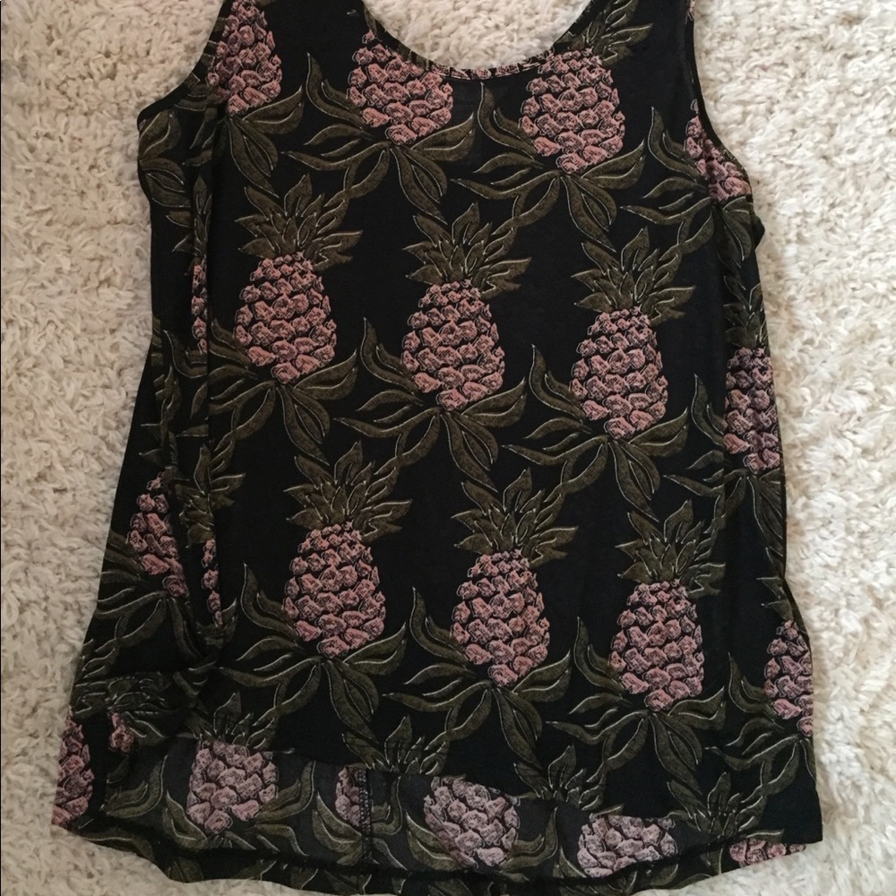Never worn. Pineapple stylish tank